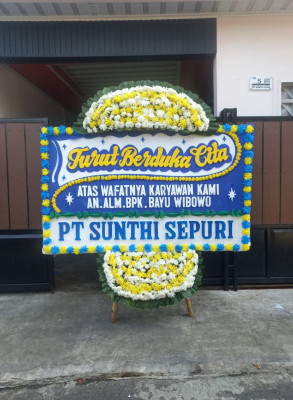 Papan Bunga Duka di Sanding